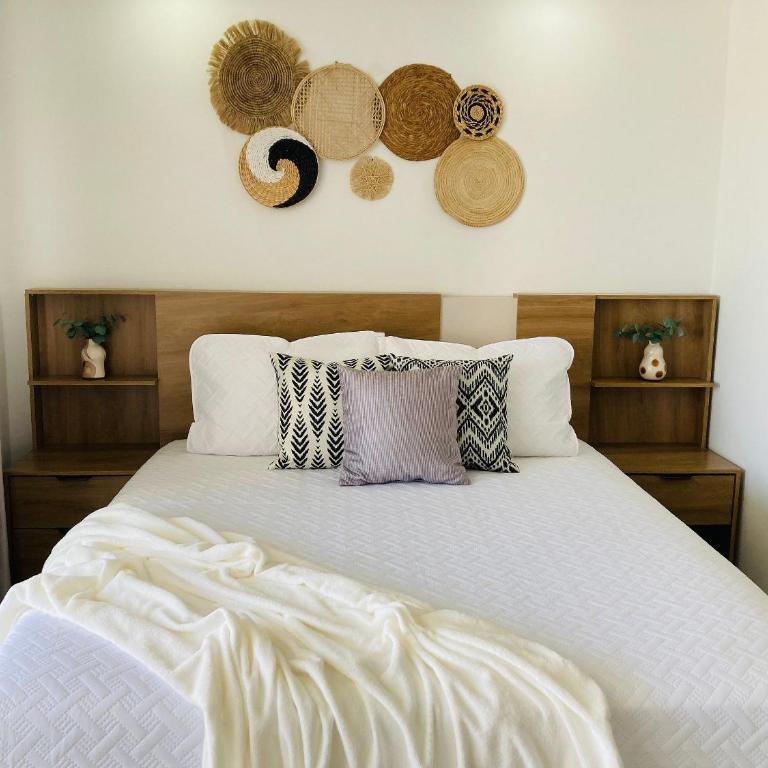CB1241 Crespo Suite Frente Aeropuerto Vista-Lago - Suite con cama grande - 4