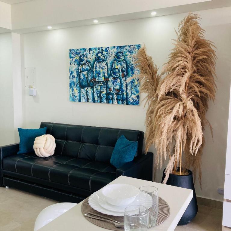 CB1241 Crespo Suite Frente Aeropuerto Vista-Lago - Suite con cama grande - 16