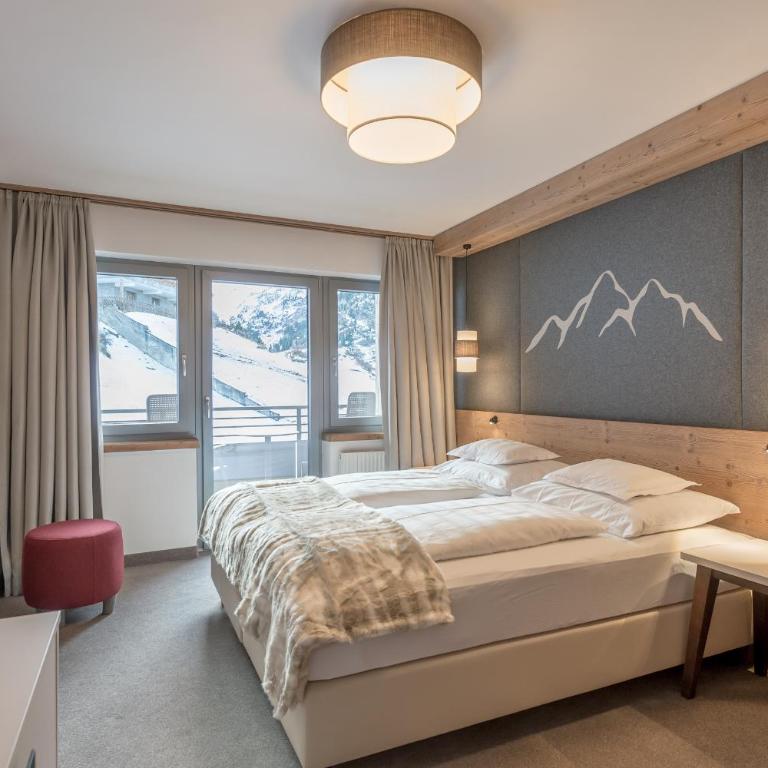 Hotel Gurglhof Superior - Standard Doppelzimmer - 1