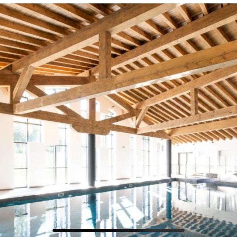 Apparthotel L'éclat des Veriaz à Megève- Praz sur Arly - MEGEVE PISCINE SPA a partir du 29 mai 2026 - Chambre Double - Vue sur Piscine - 4