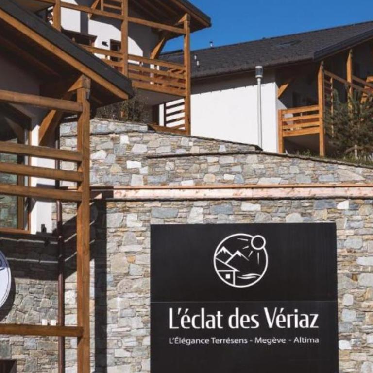 Apparthotel L'éclat des Veriaz à Megève- Praz sur Arly - MEGEVE PISCINE SPA a partir du 29 mai 2026 - Chambre Double - Vue sur Piscine - 9