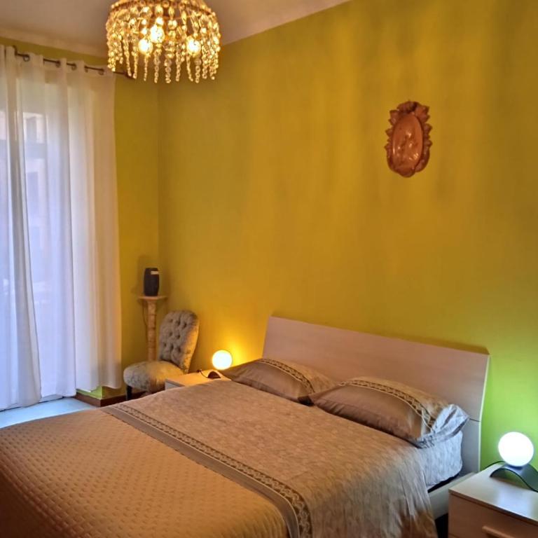 Ultra central Salerno vicino alla Stazione e il mare - Appartamento con 2 Camere da Letto - 4