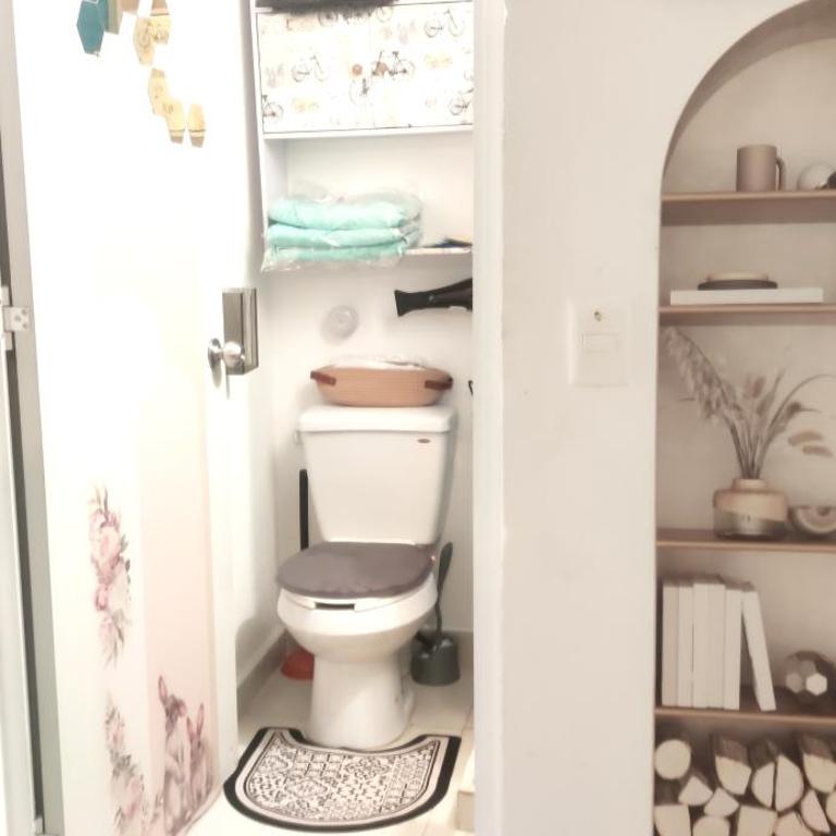 ONiX BEE - Two-Bedroom Apartment - 23