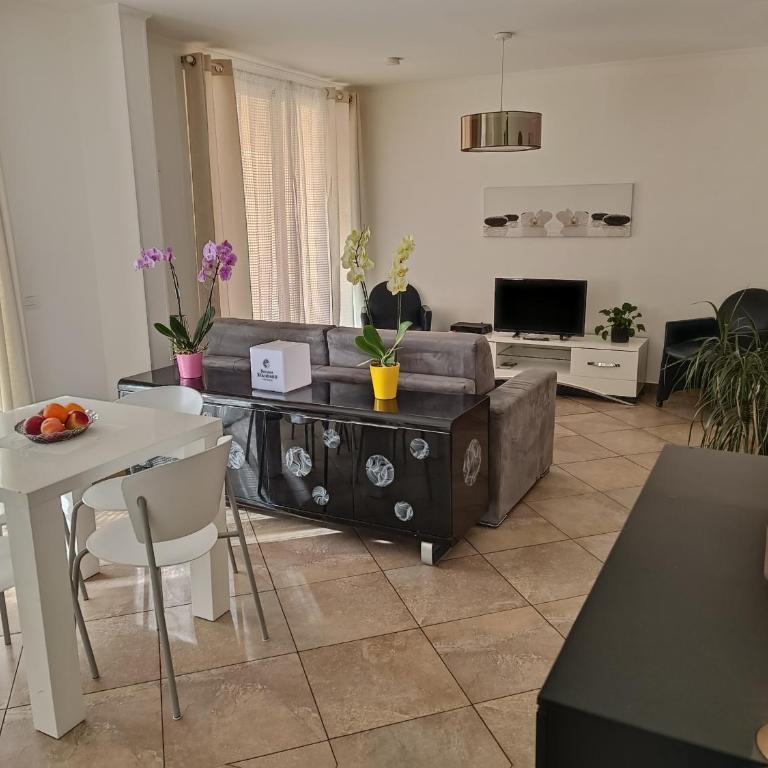 Direct Monaco 2 Pièces devant piscine - Appartement 1 Chambre - 16