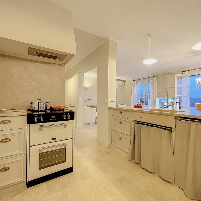 Villa Miradou - pool, sea and valley view, renovated villa - Villa mit 3 Schlafzimmern - 19
