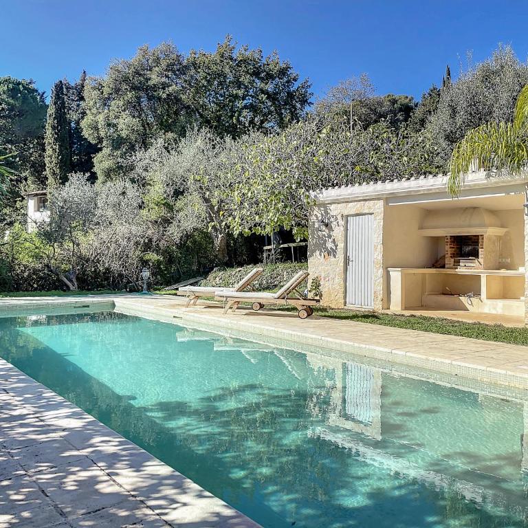 Charming villa with pool, ideal family holiday - Villa - 37