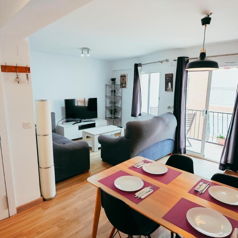 Apt Cabanyal, Beach 8 Min, Terrace, Smart TV - One-Bedroom Apartment - 3