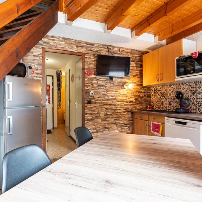 Grand Horizon 2 301 - 3P8 - Apartamento - 2