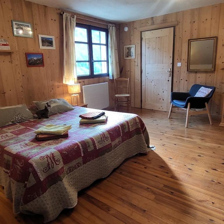 La Grange Aux Loups - Chambre Familiale avec Salle de Bains Privative - 7