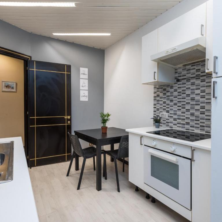 Trastevere suites Luxury Garden Retreat - Appartamento Standard con 3 Camere da Letto - 35