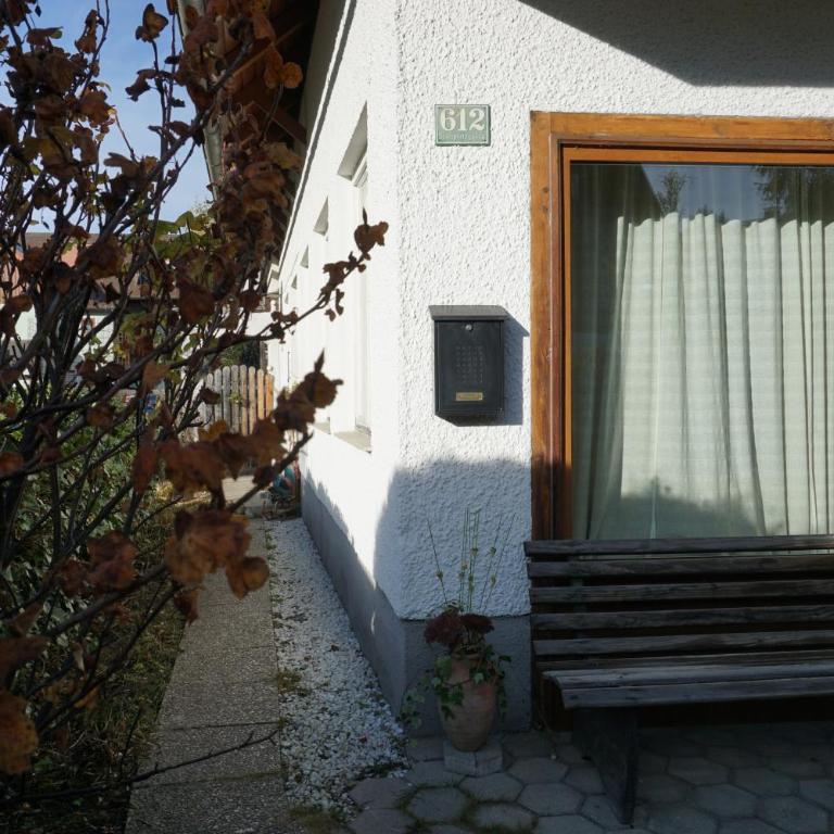 Haus Burda - Apartment mit 1 Schlafzimmer, Balkon und Bergblick - 15