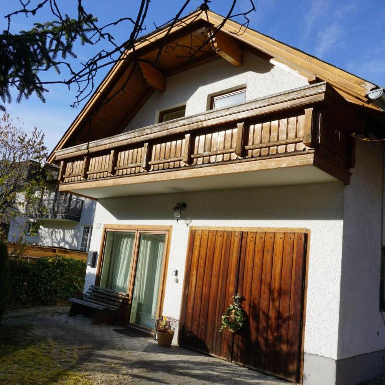 Haus Burda - Apartment mit 1 Schlafzimmer, Balkon und Bergblick - 14