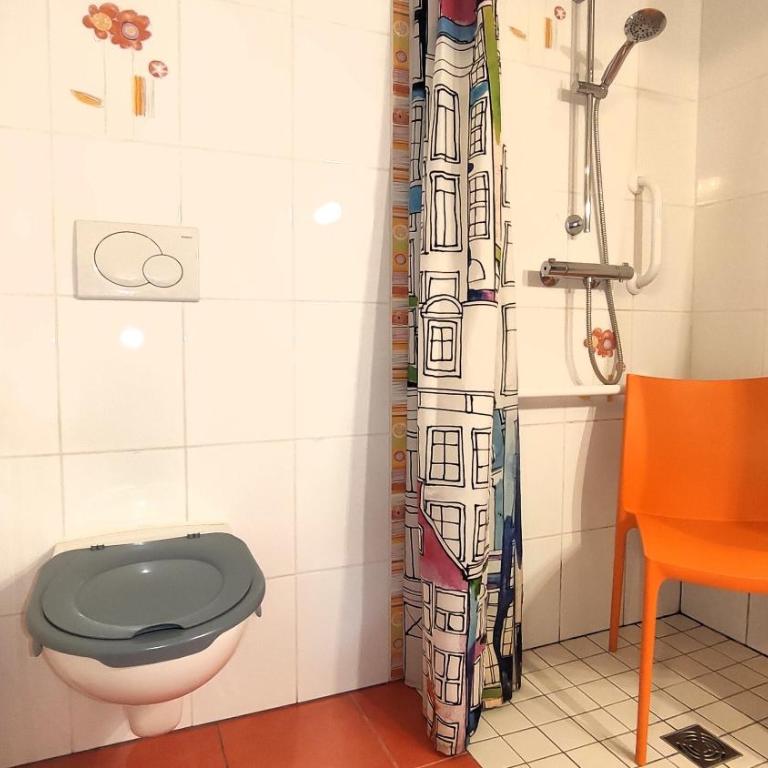 La Grange Aux Loups - Chambre Double ou Lits Jumeaux avec Salle de Bains Privative - 2