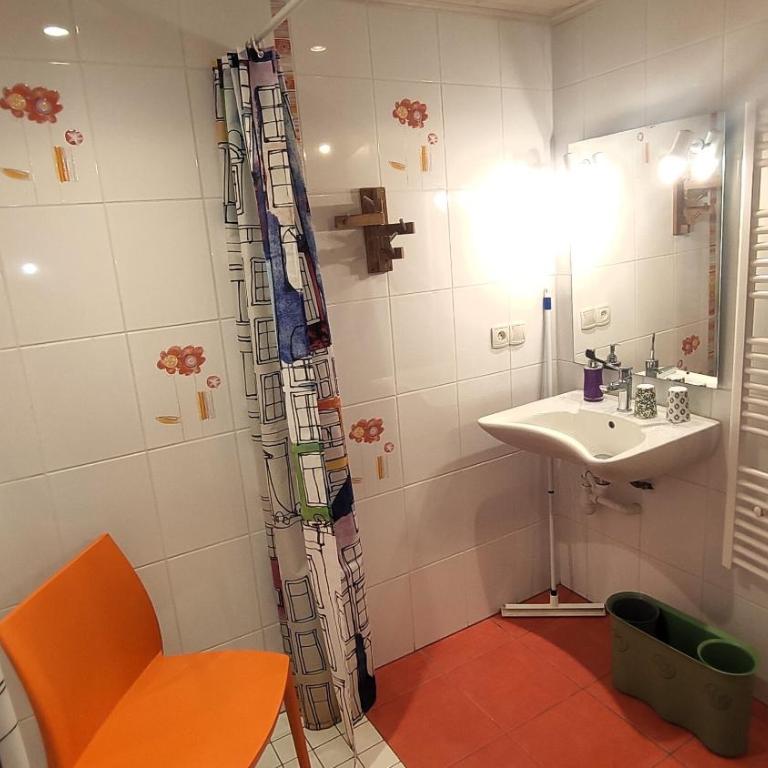 La Grange Aux Loups - Chambre Double ou Lits Jumeaux avec Salle de Bains Privative - 6