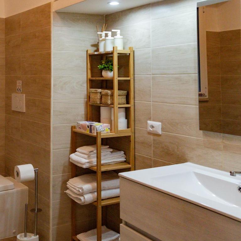 Angelina's cozy home - Appartamento con 1 Camera da Letto - 12