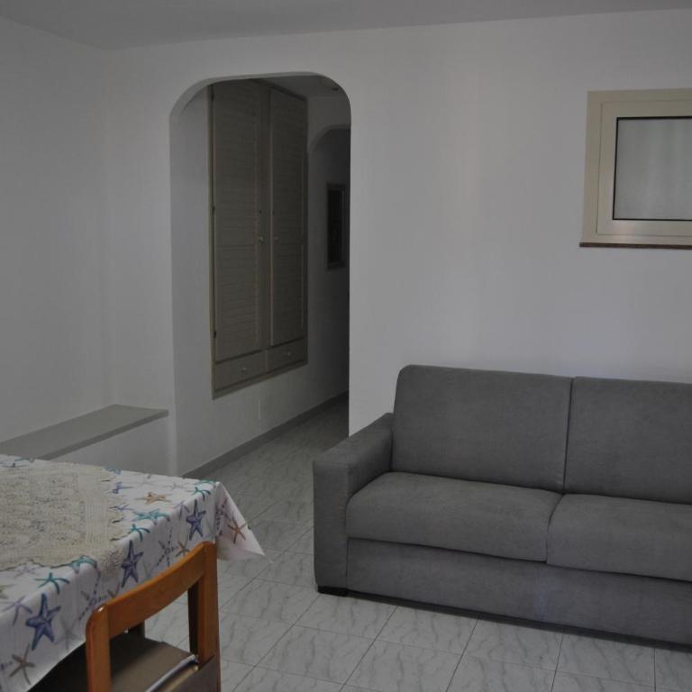 La Pergola Apartments - Two-Bedroom Townhouse - 9