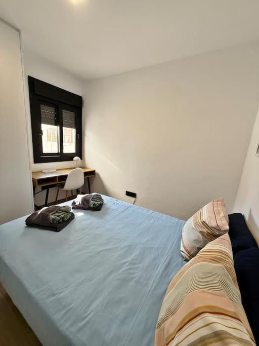 Nuevo y céntrico apartamento de playa - Two-Bedroom Apartment - 17