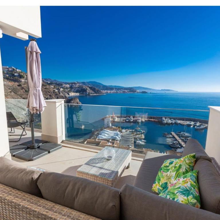 Sky Marina Luxury - Two-Bedroom Apartment - 4