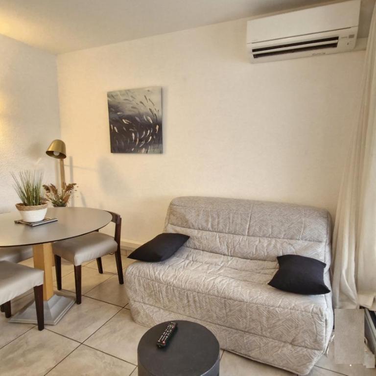 Quai de la lagune - vue sur la Marina - Clim Parking - Appartement 1 Chambre - 17