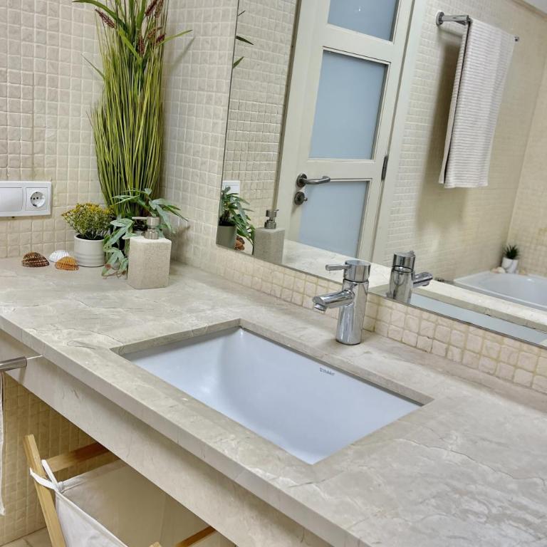 2BDR Ocean and la Gomera Vista Getaway - Apartamento de 2 dormitorios con vistas al océano - 22