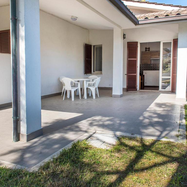 M051 - Marcelli, villetta con giardino vicino al mare - Appartamento con 3 Camere da Letto - 3