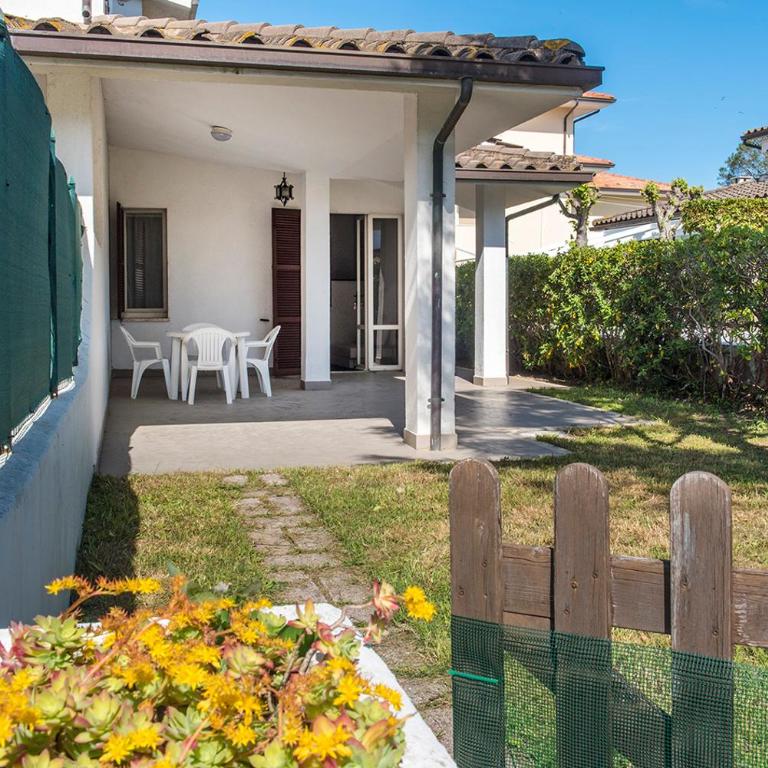 M051 - Marcelli, villetta con giardino vicino al mare - Appartamento con 3 Camere da Letto - 1