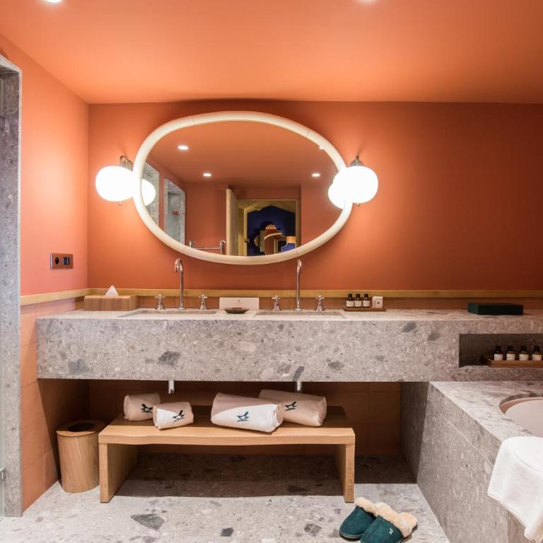 Hotel Le Coucou Méribel - Suite Junior avec Vue sur la Vallée - 2