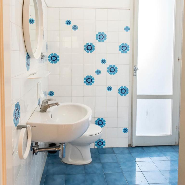M051 - Marcelli, villetta con giardino vicino al mare - Appartamento con 3 Camere da Letto - 12