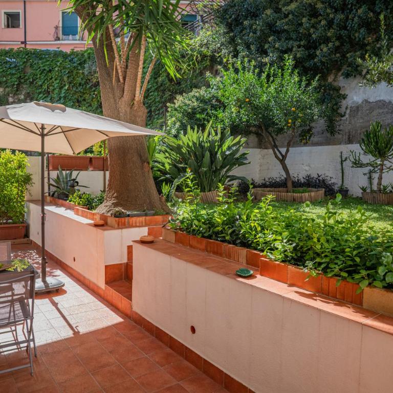 Atenasio Garden Suite con giardino privato e parcheggio a Taormina Relax e Privacy - One-Bedroom Apartment - 25
