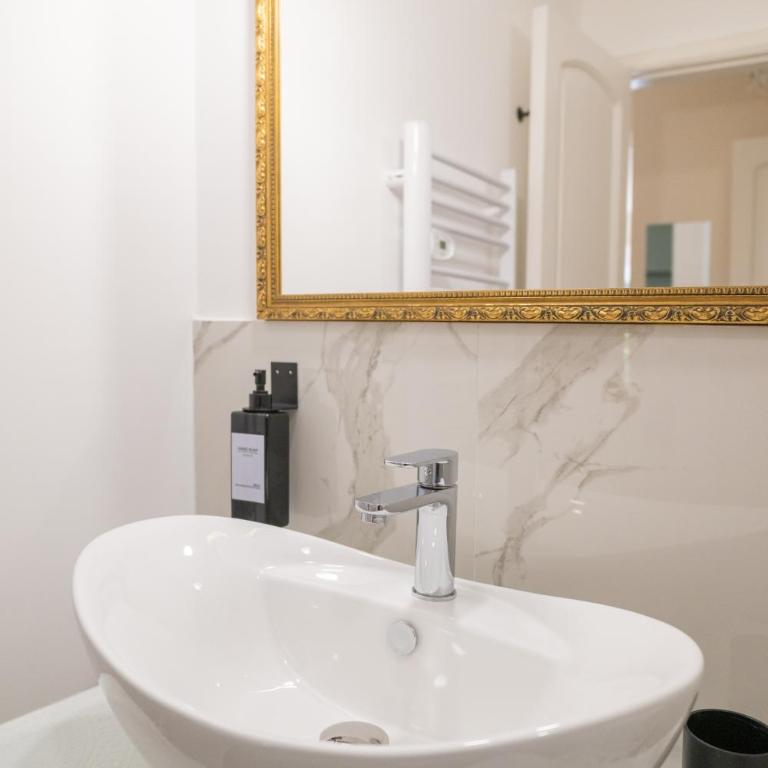 Atenasio Garden Suite con giardino privato e parcheggio a Taormina Relax e Privacy - One-Bedroom Apartment - 40
