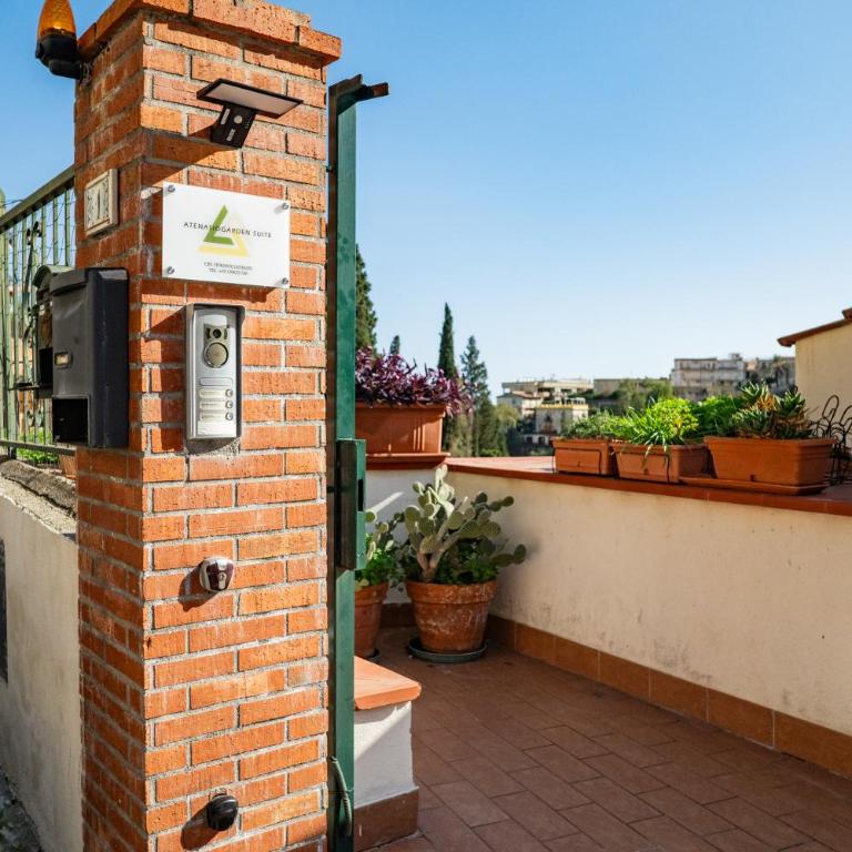 Atenasio Garden Suite con giardino privato e parcheggio a Taormina Relax e Privacy - One-Bedroom Apartment - 44