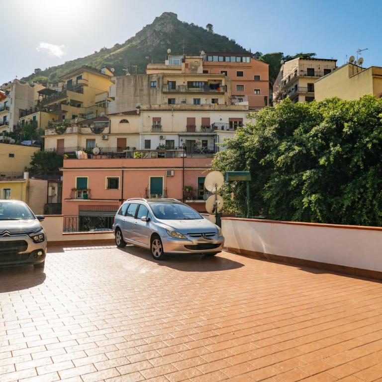 Atenasio Garden Suite con giardino privato e parcheggio a Taormina Relax e Privacy - One-Bedroom Apartment - 45