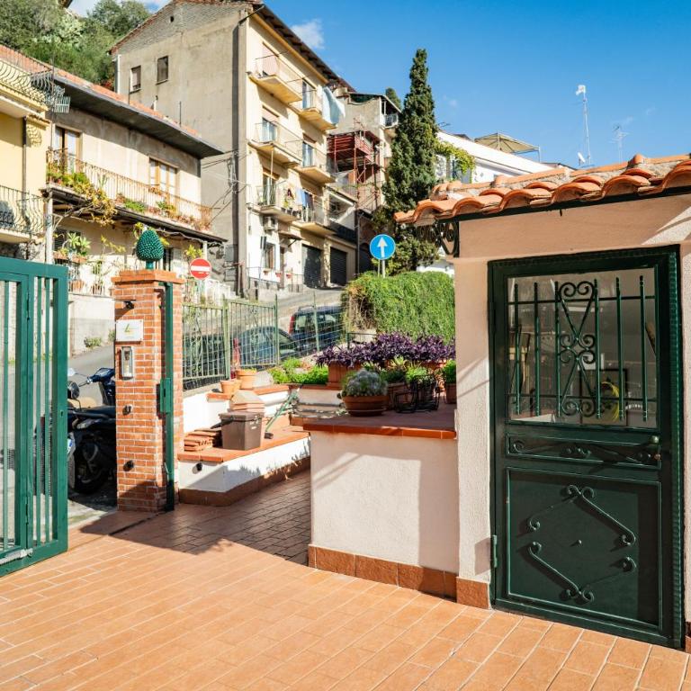 Atenasio Garden Suite con giardino privato e parcheggio a Taormina Relax e Privacy - One-Bedroom Apartment - 49