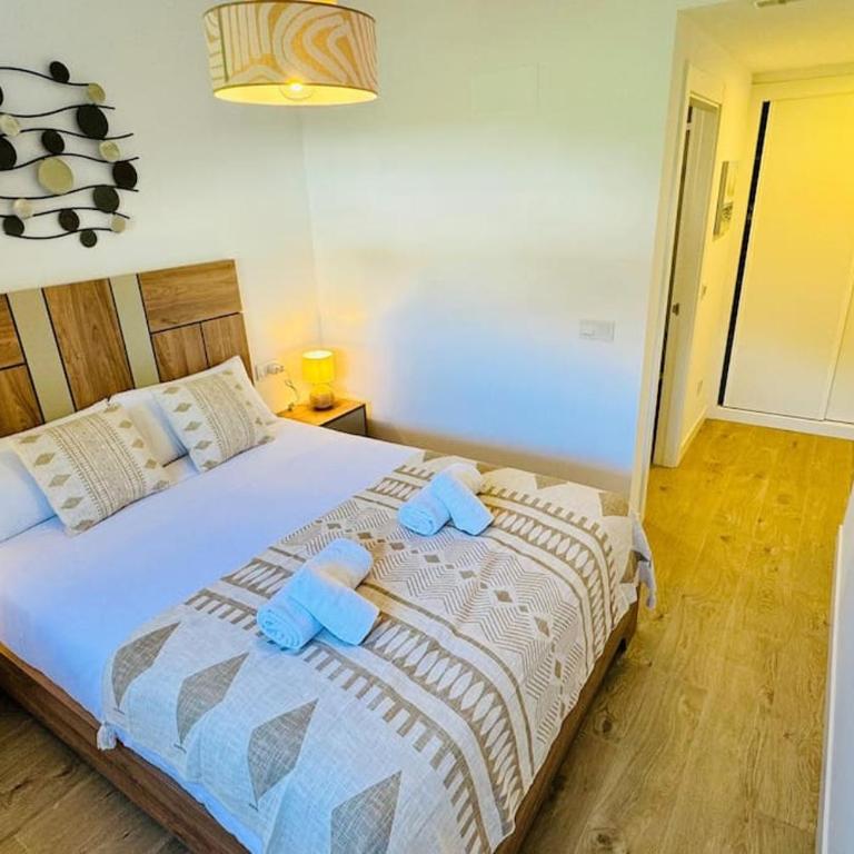 Room City Estepona 80 Suites - Apartamento con 3 dormitorios - Frente al océano - 22