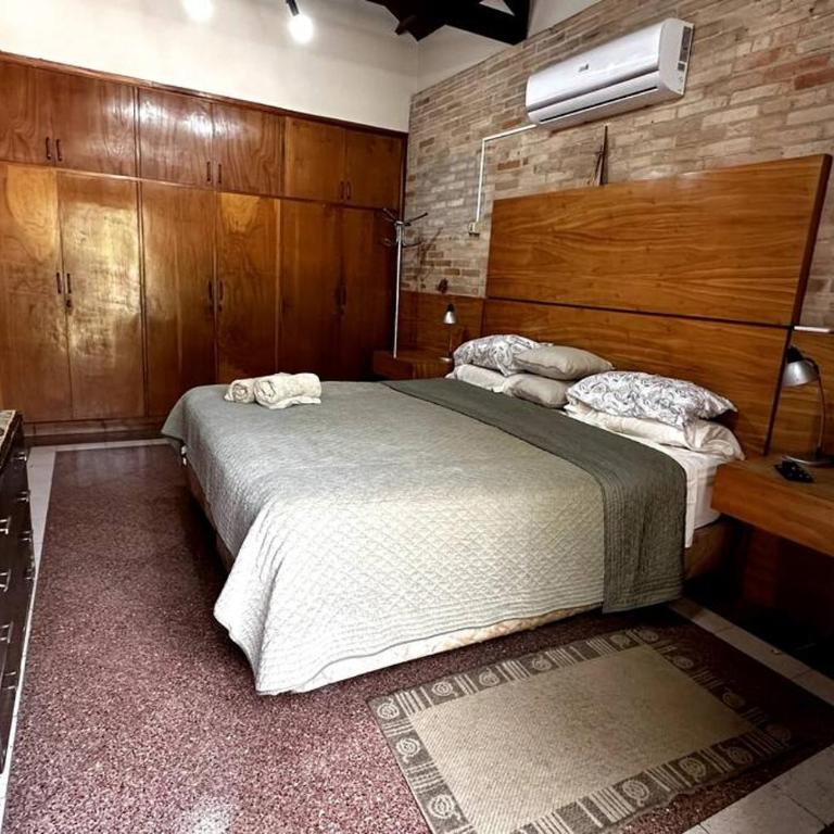 Casa con piscina en Lambaré - Four-Bedroom House - 43