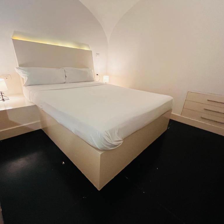 Parthenope Home - Casa con 3 Camere da Letto - 8