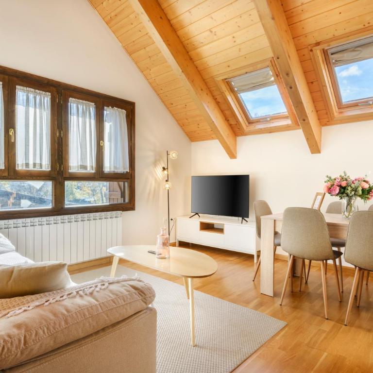 Apartamento A10 de Formigal, AMPLIO Y CON GARAJE - Appartamento su 2 Livelli - 1