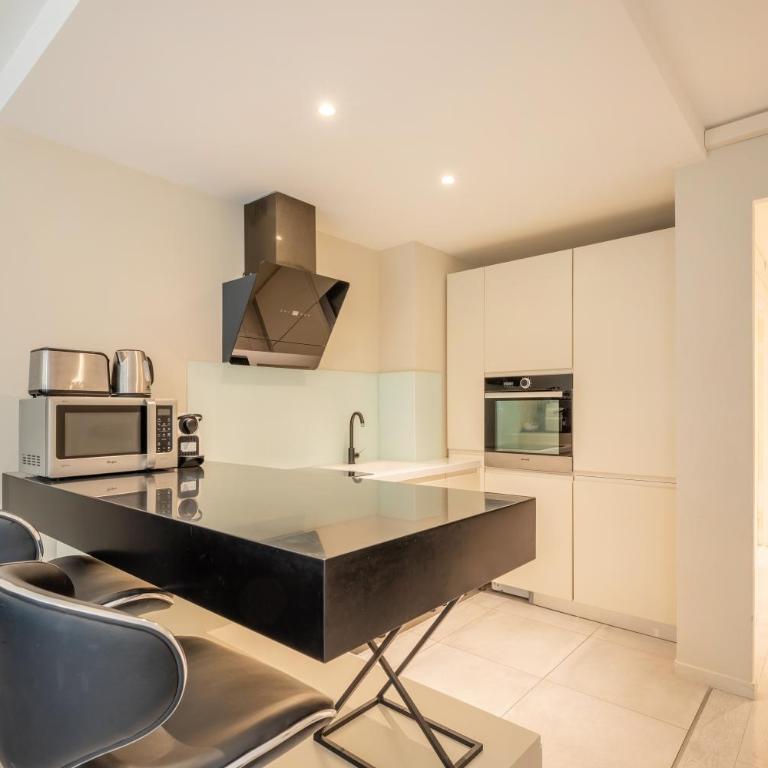 Yank's centre Juan Les Pins 5 min des plages - Apartamento de 1 dormitorio - 1