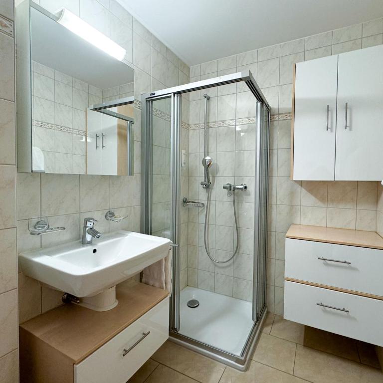 Hôtel des Bains de Saillon - Apartment mit 1 Schlafzimmer und Balkon - 3