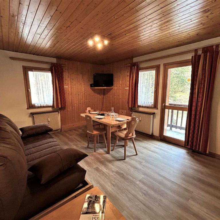 Appartement en montagne, 4 pers, proche des pistes et commerces, animaux acceptés, balcon, casier à skis - FR-1-180-73 - Apartment (4 Adults) - 7