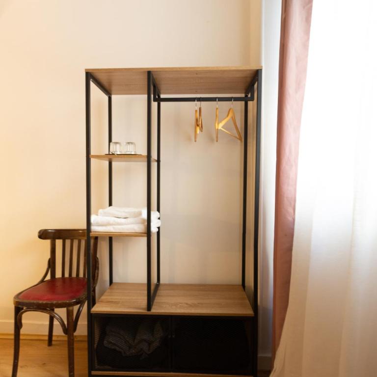 Hôtel Léonard de Vinci II - Chambre Lits Jumeaux - 2