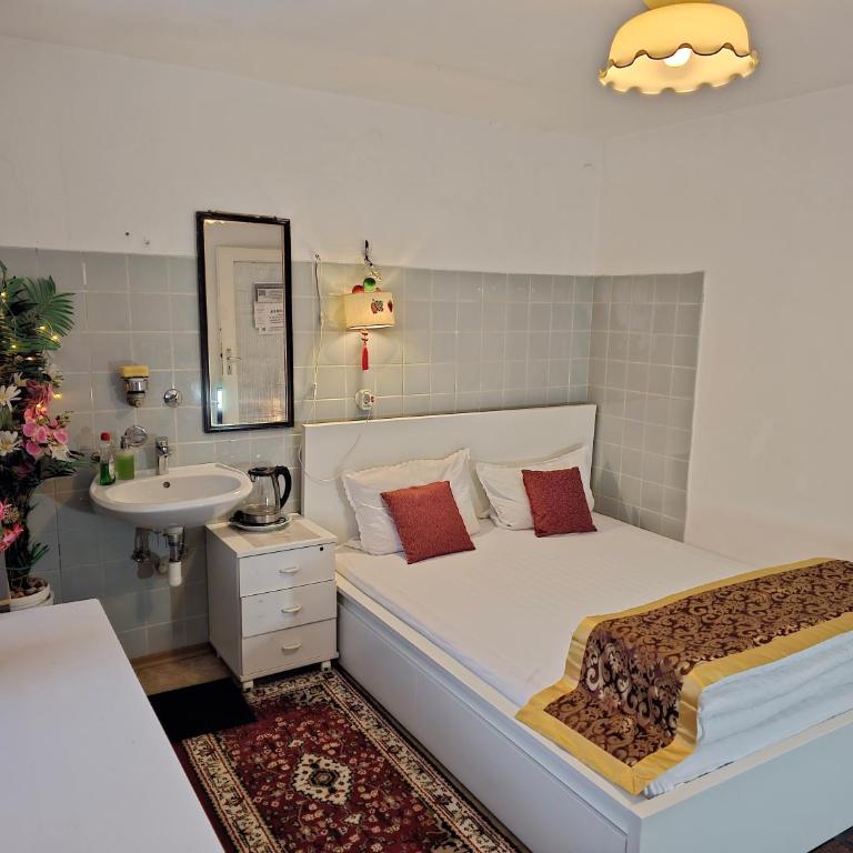China-Ferienzimmer - Doppelzimmer mit Gemeinschaftsbad - 60