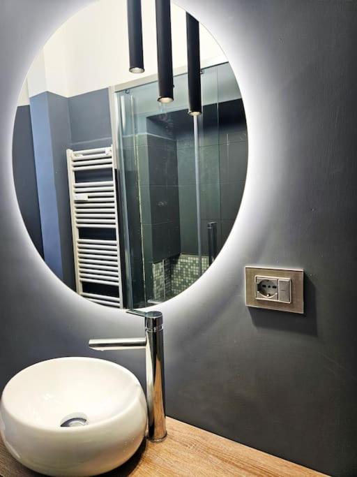 Lungotevere Testaccio 11 - Amazing Flat in Rome - Appartamento con 2 Camere da Letto - 22