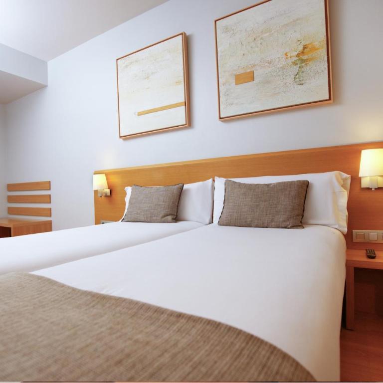 Arc La Rambla - Twin Room - 3