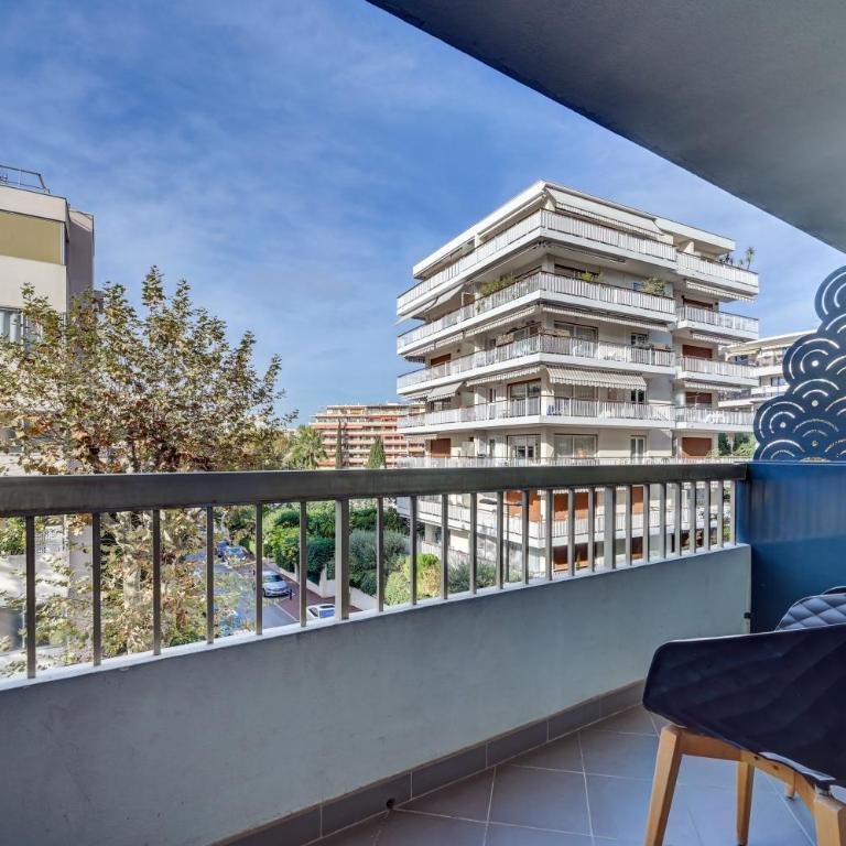 Juliana Hotel Cannes - Chambre Double avec Balcon - 10
