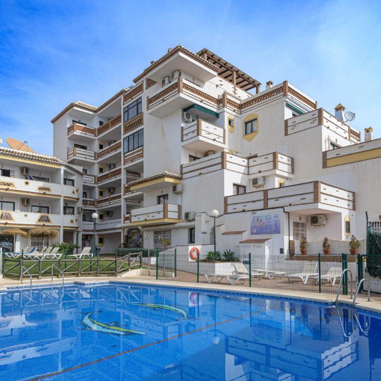 S07 Club Calahonda - Apartment - Apartamento de 2 dormitorios con balcón - 12
