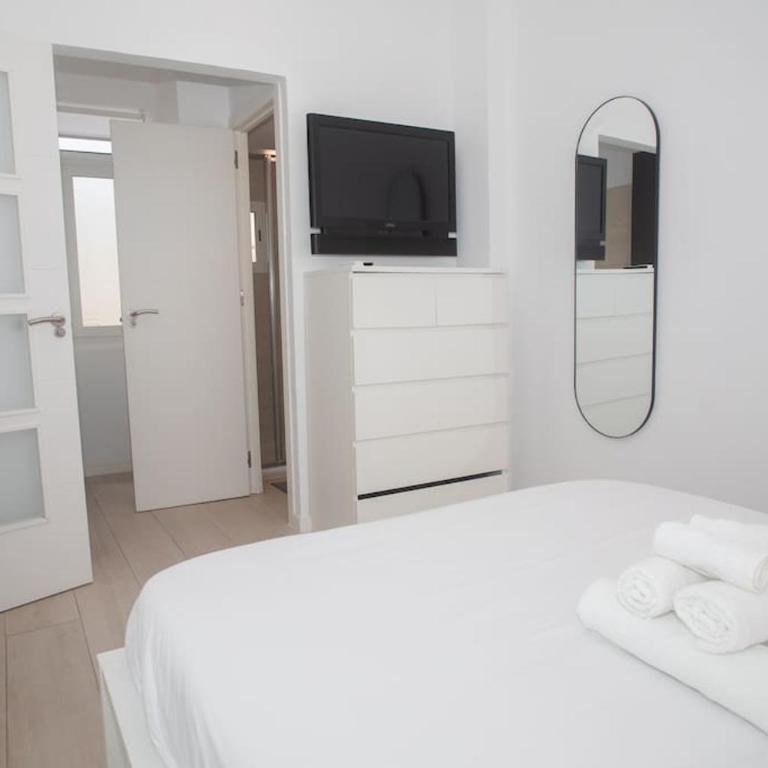 Apartamento acogedor frente a Torres de Serrano - Apartamento de 2 dormitorios - 14