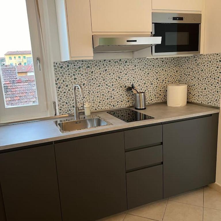 City Center Apartment - One-Bedroom Apartment - 4