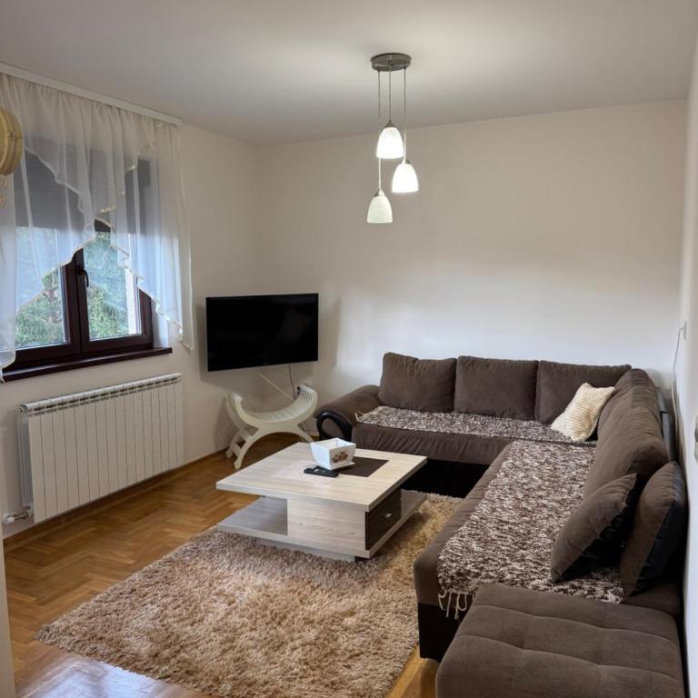 Apartmani Kujundzić - One-Bedroom Apartment - 2
