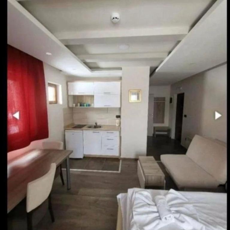 Nikola Milmari - Apartman sa 1 Spavaćom Sobom - 1